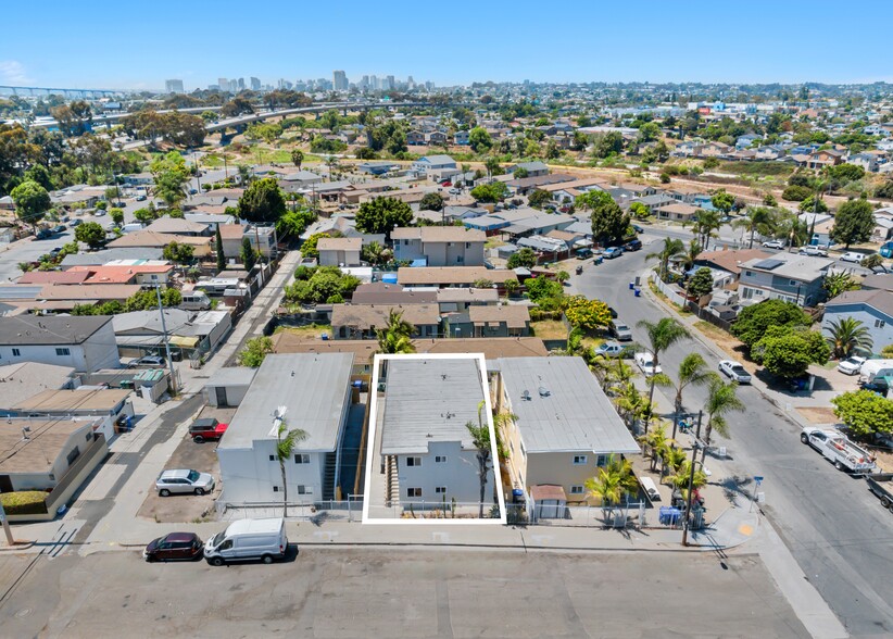 Primary Photo Of 1624 Una St, San Diego Apartments For Sale