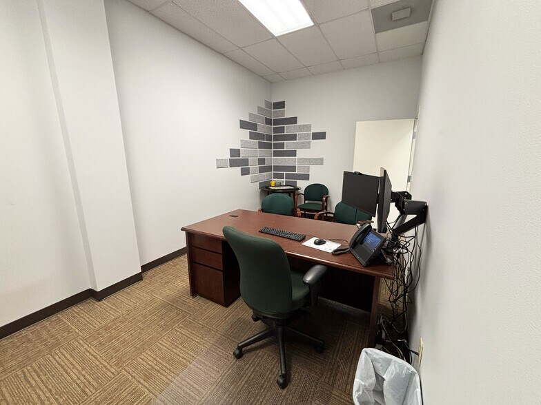 More Photos Of 2516-2522 Somerset Center Dr, Winston-Salem General Retail For Lease