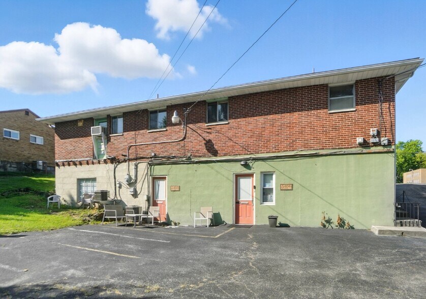 More Photos Of 5402-5404 N Main St, Dayton Office For Sale