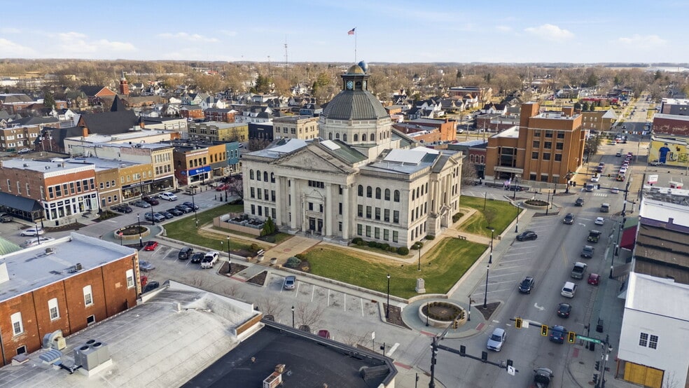 More Photos Of 209 W North St, Lebanon Office For Sale