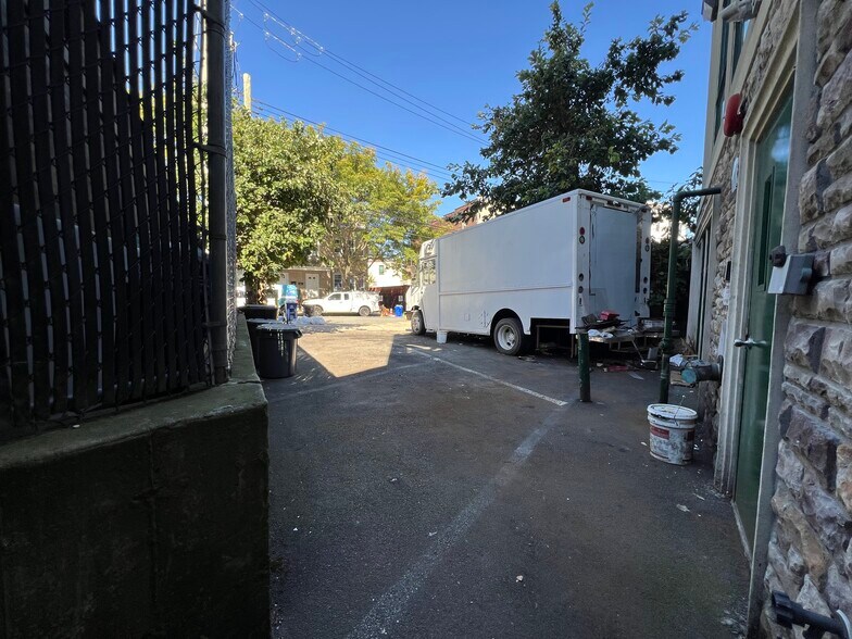 More Photos Of 97 Victory Blvd, Staten Island Apartments For Sale