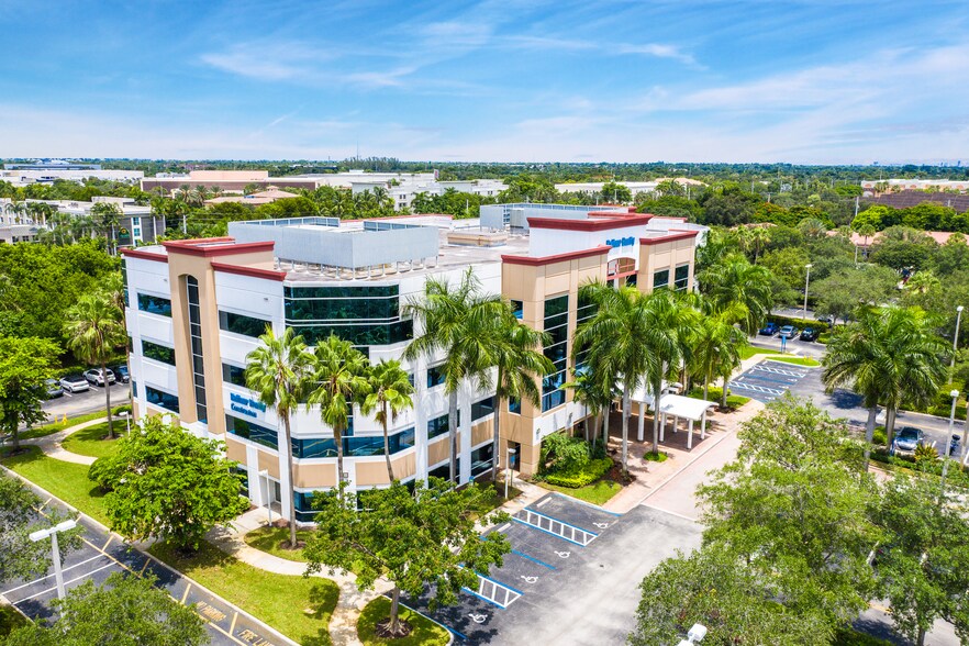 More Photos Of 7901 SW 6th Ct, Plantation Office For Lease