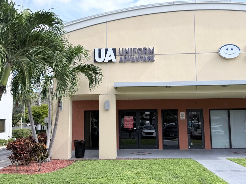 More Photos Of 2359-2367 N University Dr, Coral Springs Unknown For Lease
