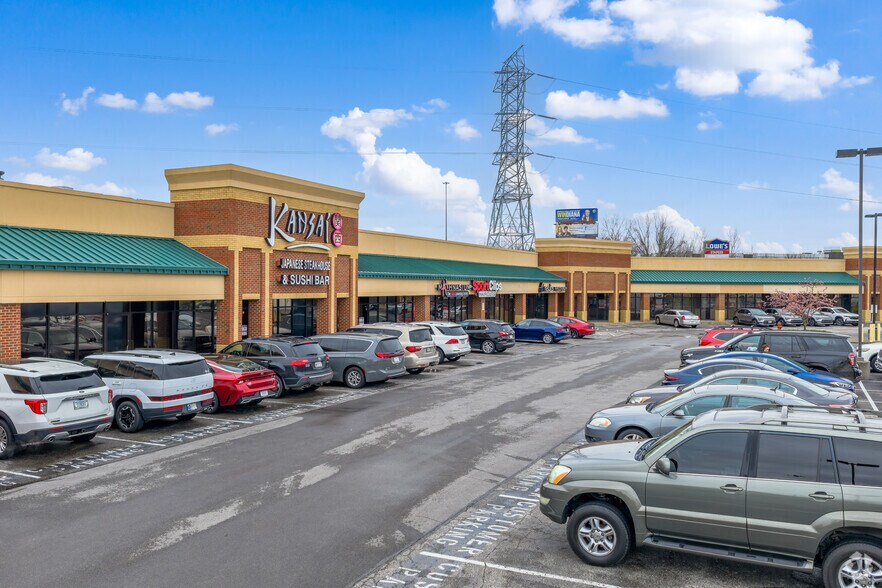 More Photos Of 1370 Veterans Pky, Clarksville Restaurant For Lease