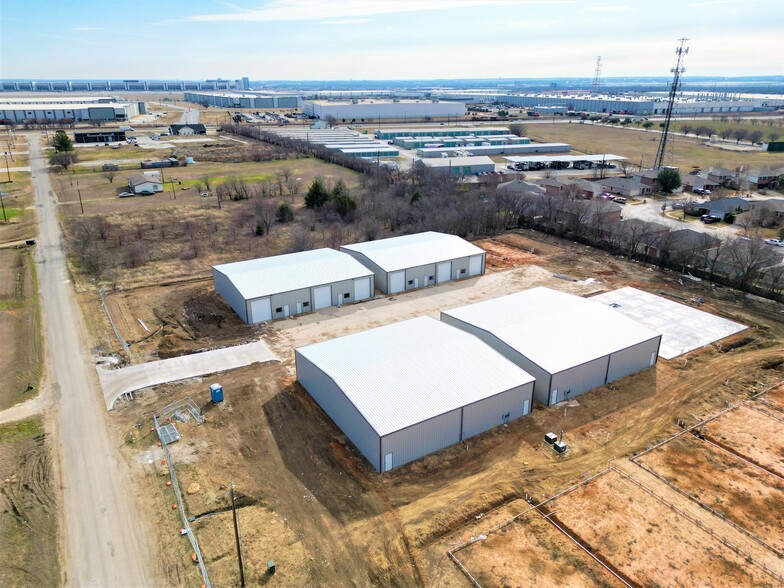 More Photos Of 17540 Matany Rd, Justin Distribution For Sale