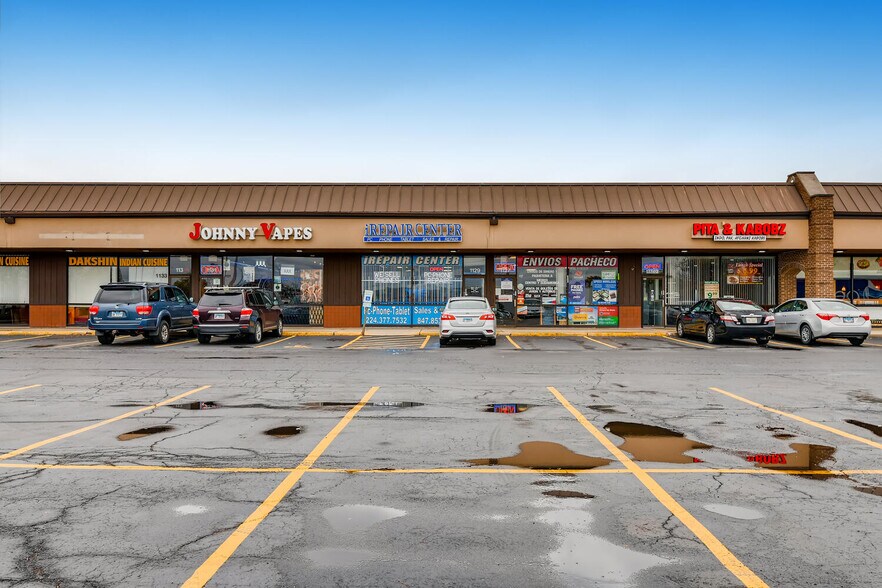 More Photos Of 1049-1093 N Salem Dr, Schaumburg Unknown For Lease