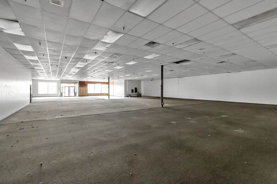 More Photos Of 2211 Niagara St, Buffalo Unknown For Lease