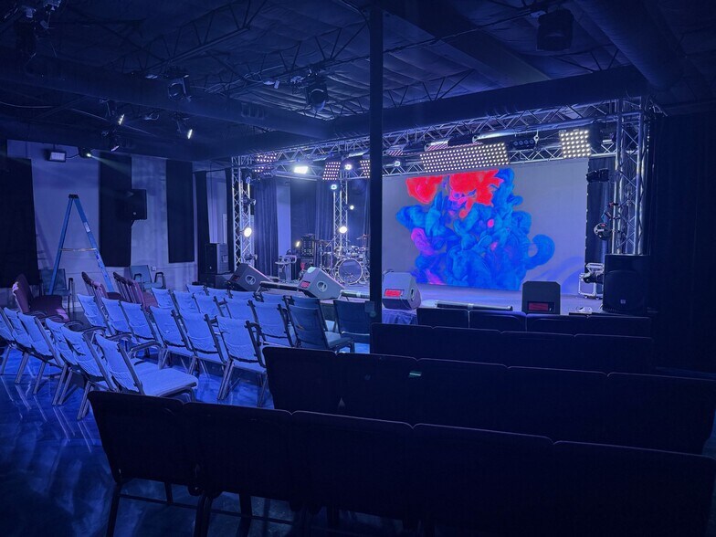 More Photos Of 1142 W Indian School Rd, Phoenix Office For Sale