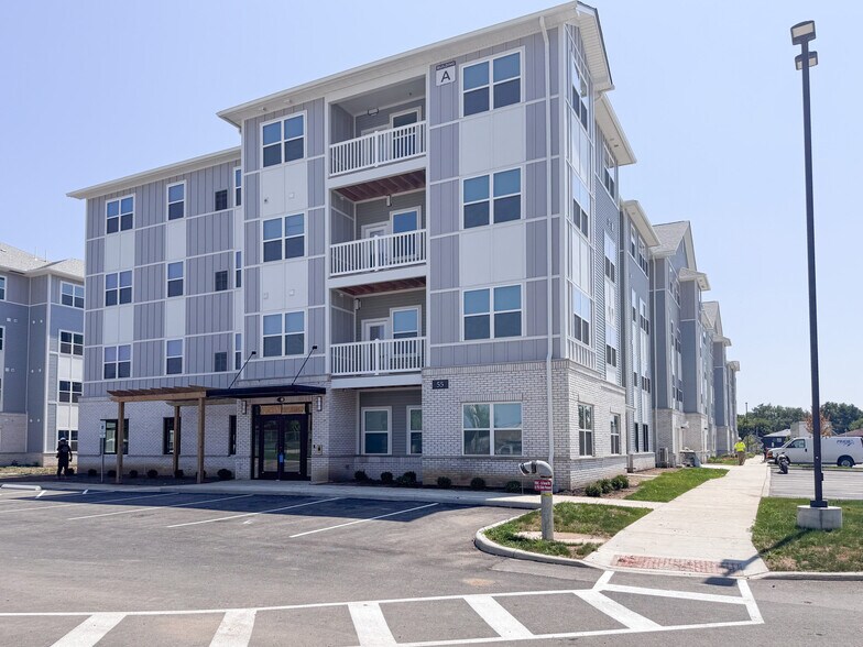 More Photos Of 2300 S High St, Columbus Apartments For Lease