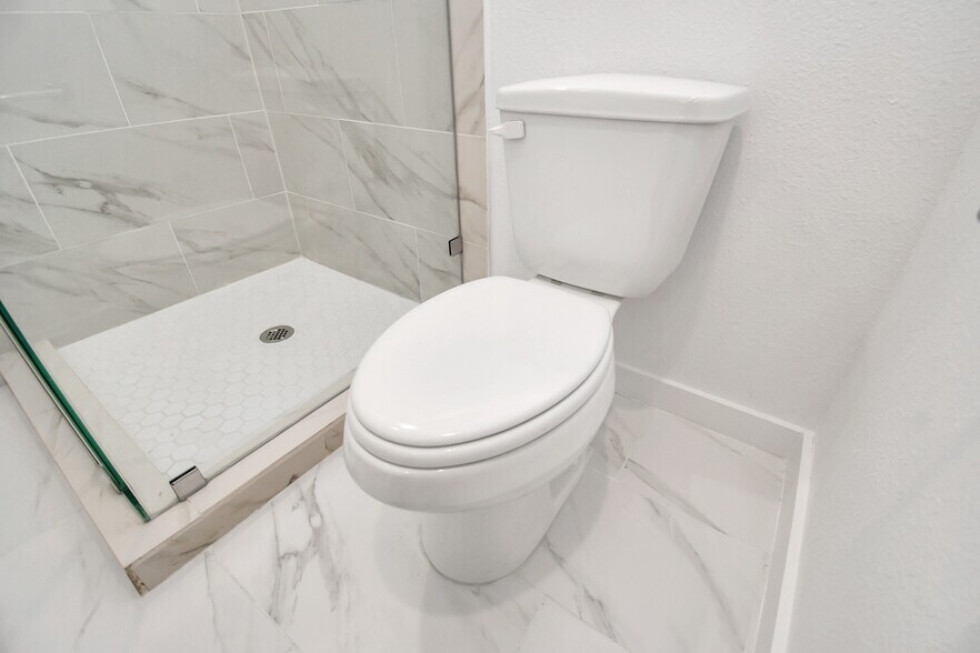 More Photos Of , Houston Multifamily For Sale