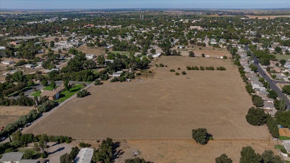 More Photos Of 1425 5th St, Colusa Land For Sale