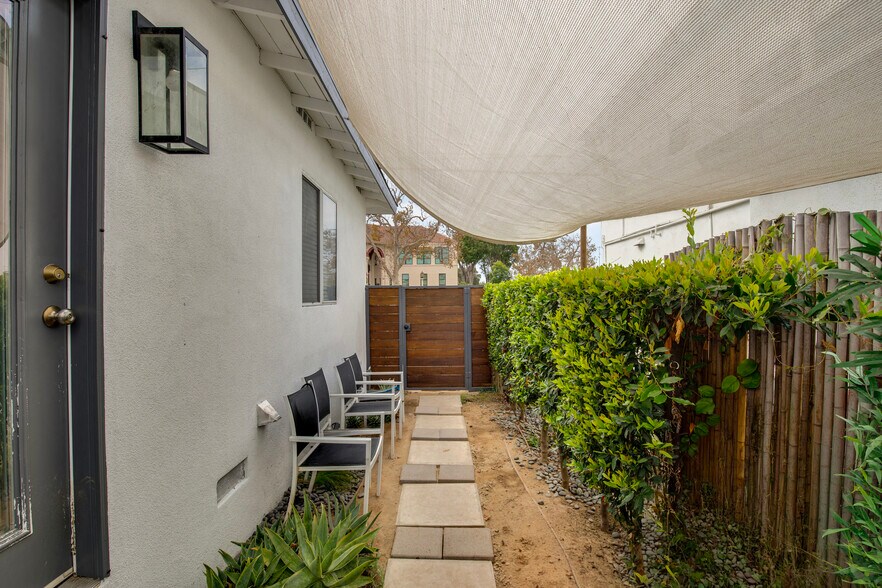 More Photos Of 4409 E 10th St, Long Beach Apartments For Sale