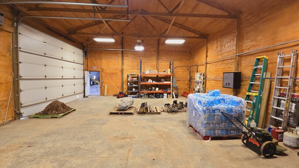 More Photos Of 2788 138th Ave NW, Alexander Showroom For Lease