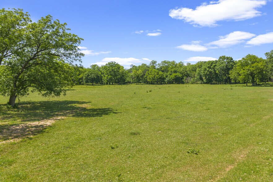 More Photos Of 4480 Memorial Rd, Lone Grove Land For Sale