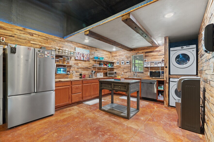 More Photos Of 225 S 150th St, Fairmont Land For Sale