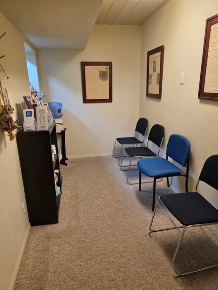 More Photos Of 37234 N Cave Creek Rd, Cave Creek Office For Sale