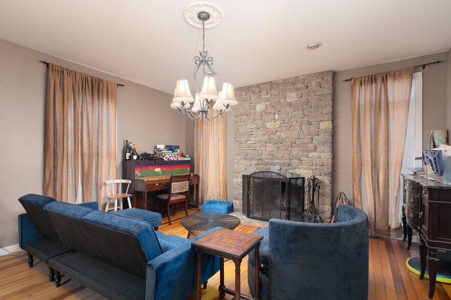 More Photos Of 6825 Old Richmond Rd, Lexington Winery Vineyard For Sale