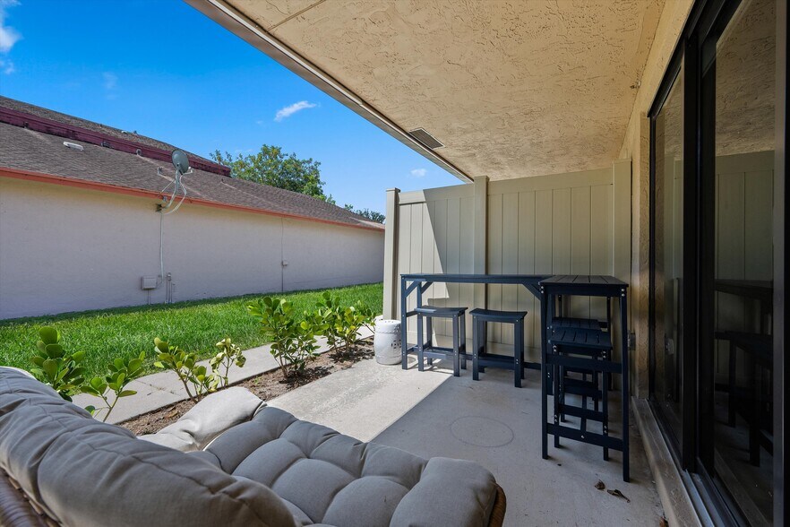 More Photos Of 1262 The 12th Fairway, Wellington Apartments For Sale