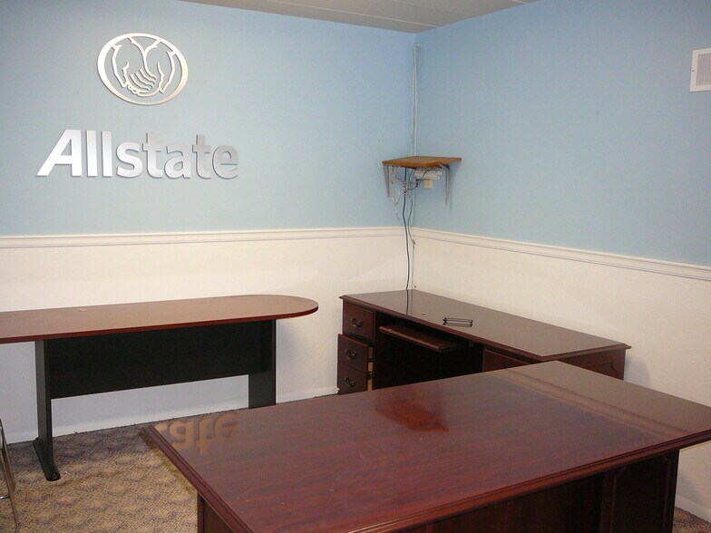 More Photos Of 4501 Peoples Rd, Pittsburgh Medical For Lease