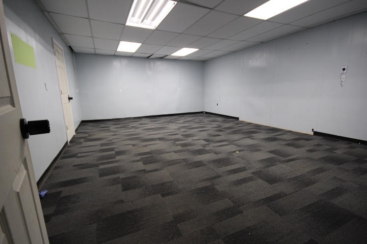 More Photos Of 21-69 S Main St, Leicester Service For Lease