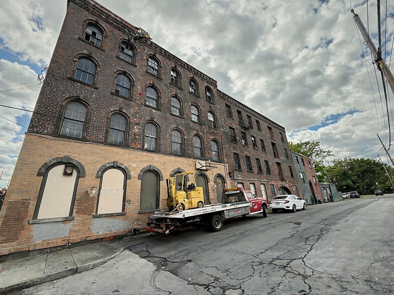 More Photos Of 285 Second St, Troy Warehouse For Sale