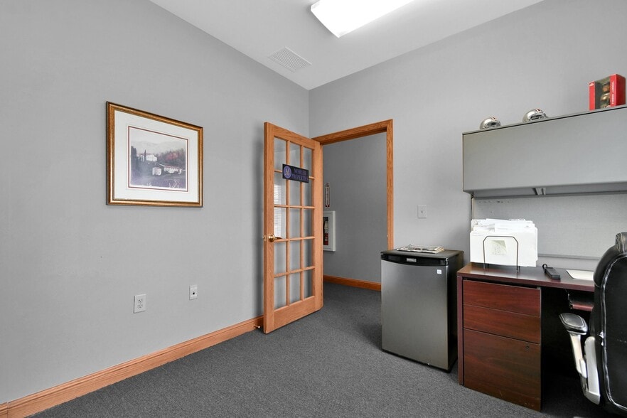 More Photos Of 10400 Blacklick Eastern Rd, Pickerington Medical For Lease