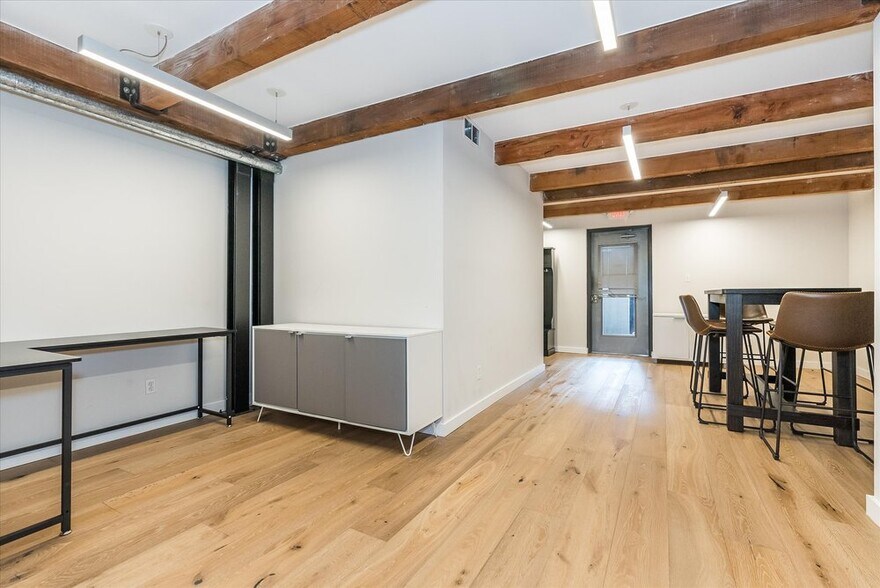 More Photos Of 10 Lackawanna Plz, Montclair Storefront Retail Office For Lease