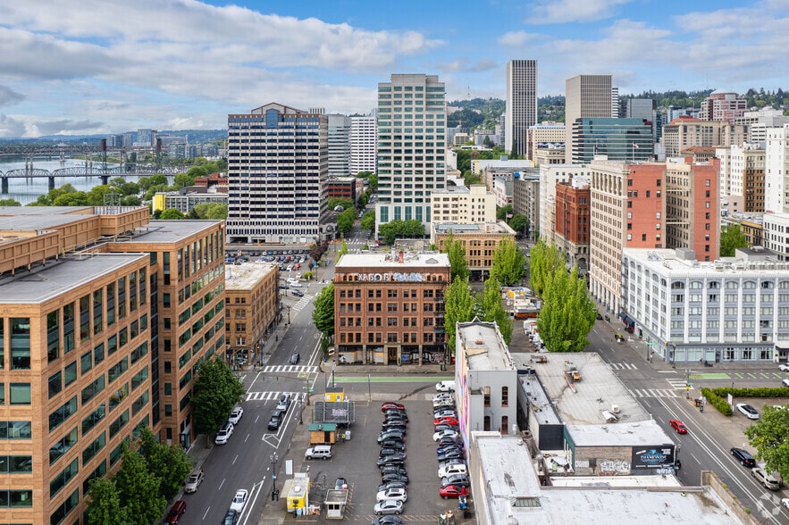 More Photos Of 208 SW Harvey Milk St, Portland Office For Lease