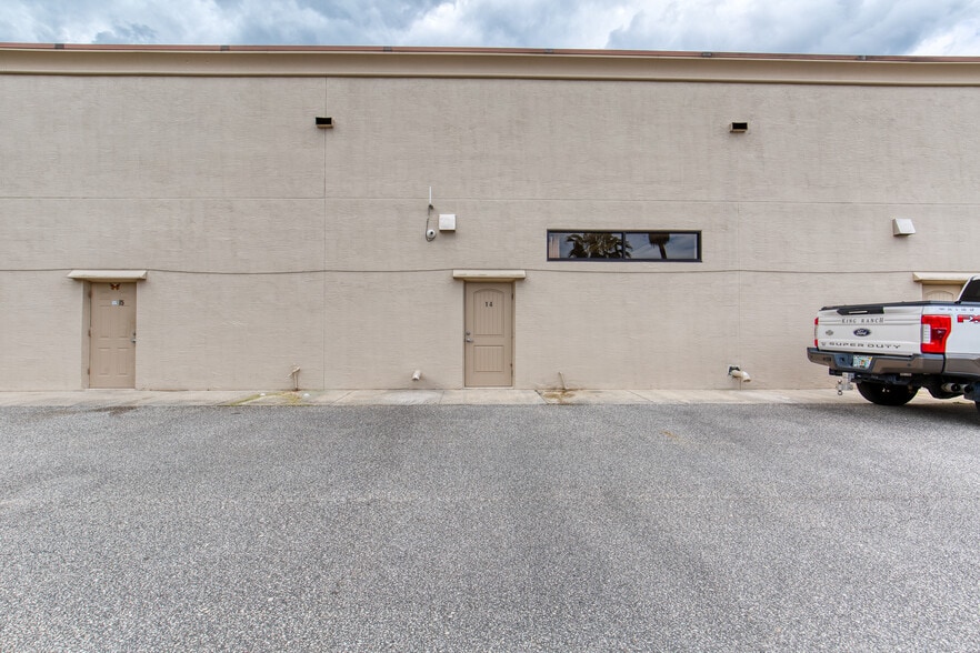 More Photos Of 1451 N US Hwy 1, Ormond Beach Office For Lease