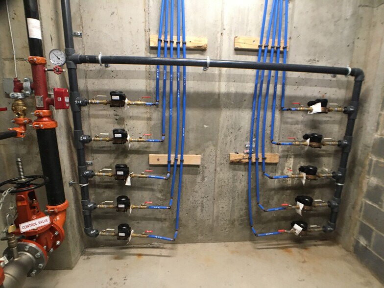 More Photos Of 293 Lafayette Ave, Hawthorne Storefront Retail Office For Sale