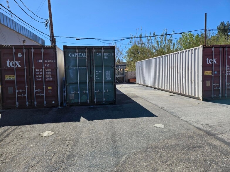 More Photos Of 4226 Valley Fair St, Simi Valley Manufacturing For Sale