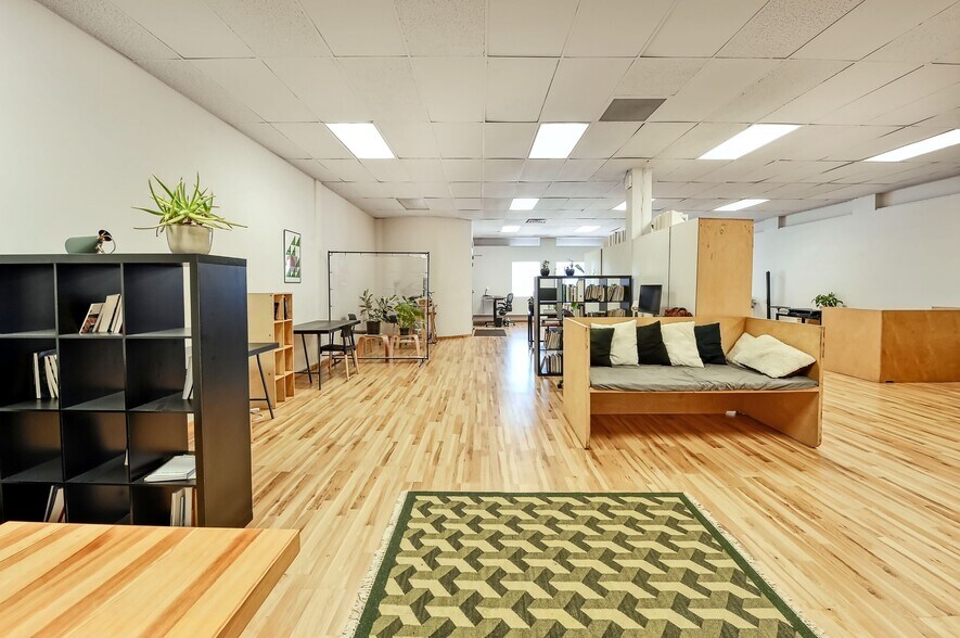 More Photos Of 227 Prospect St, Bellingham Storefront For Lease