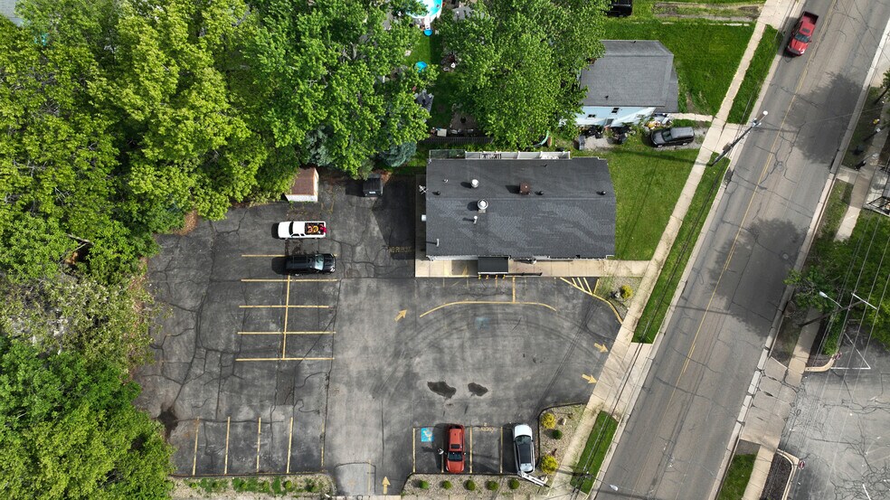 More Photos Of 2160 East Ave, Akron Restaurant For Sale