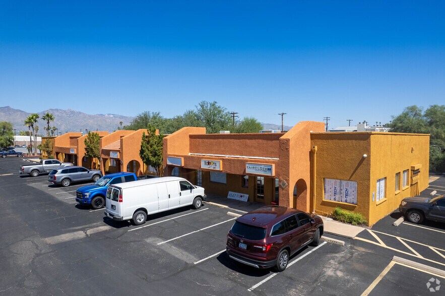 Primary Photo Of 4500 E Speedway Blvd, Tucson Light Distribution For Lease