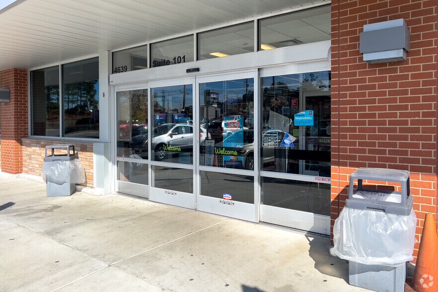More Photos Of 4639 Hwy 280, Birmingham Freestanding For Lease