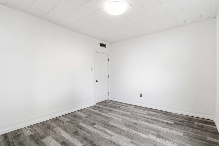 More Photos Of 43 Orient St, Worcester Multifamily For Sale