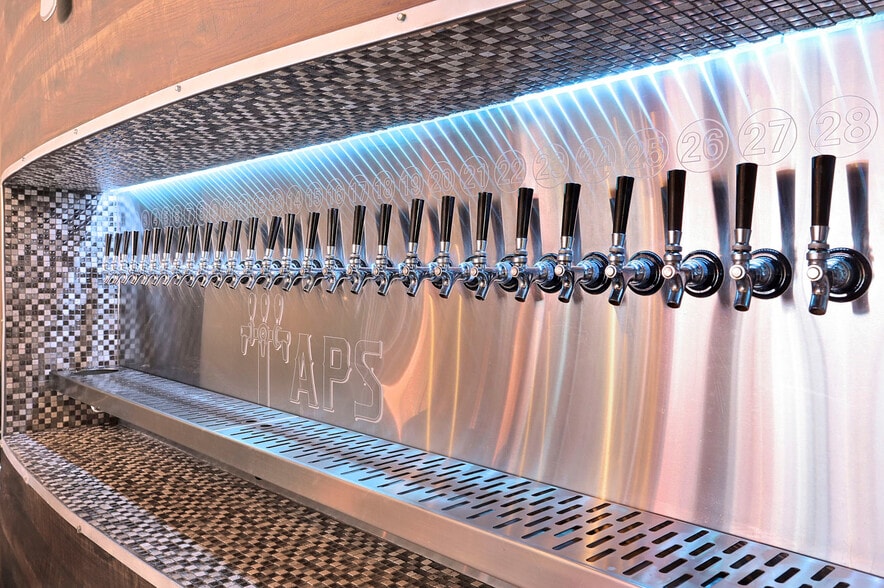 More Photos Of 1924-1926 Pacific Ave, Stockton Restaurant For Sale