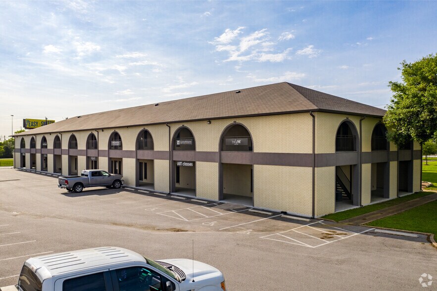 More Photos Of 5424 Hwy 290 W, Austin Coworking Space