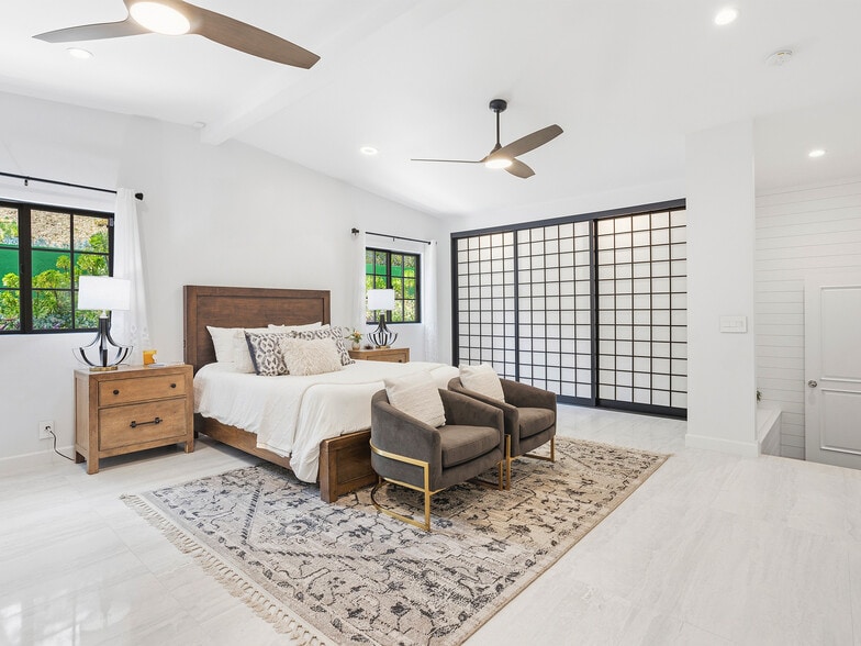 More Photos Of 7580 McGroarty Ter, Tujunga Apartments For Sale
