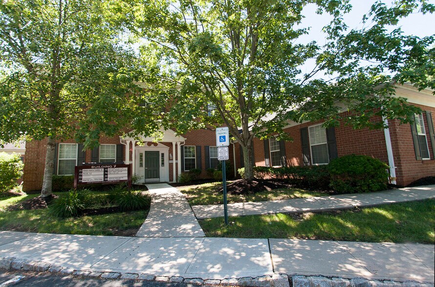 More Photos Of 211 Commons Way, Princeton Unknown For Lease