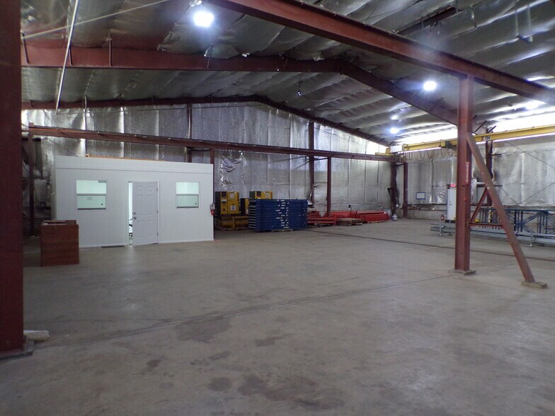More Photos Of 4763 Drane Field Rd, Lakeland Warehouse For Lease