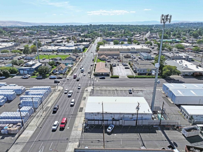More Photos Of 215 N 3rd Ave, Yakima Unknown For Lease