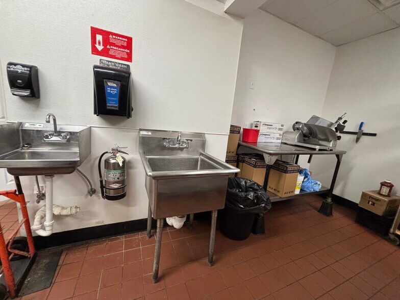 More Photos Of 180 Sacandaga Rd, Schenectady General Retail For Sale