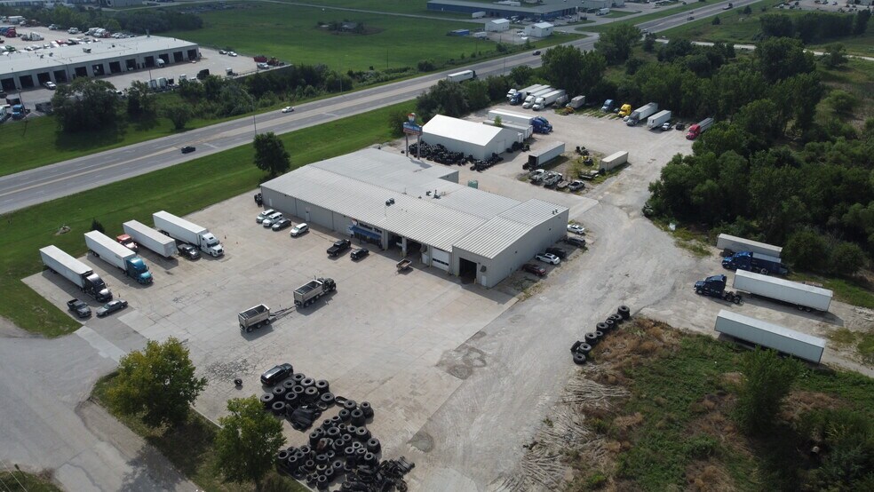 Primary Photo Of 5535 Arbor Rd, Lincoln Service For Sale