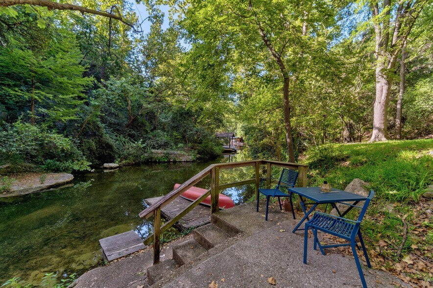 More Photos Of 1801 Westlake Dr, West Lake Hills Land For Sale