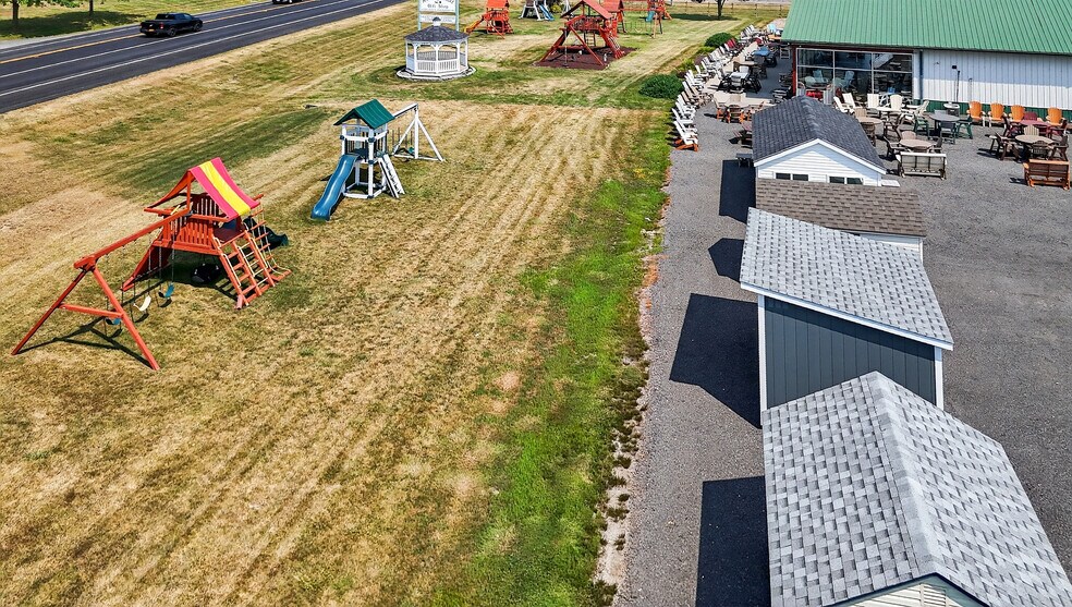 More Photos Of 3530 - 3532 Union St, North Chili Freestanding For Sale