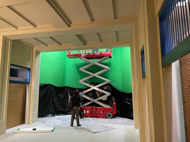 More Photos Of 4865 Arthur Kill Rd, Staten Island Warehouse For Lease