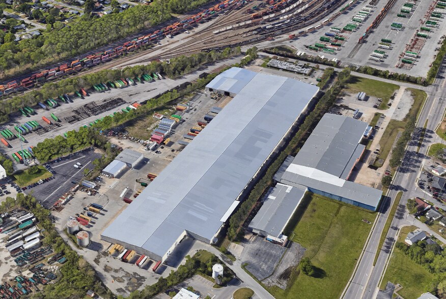 More Photos Of 2034 Atlantic Ave, Chesapeake Warehouse For Lease