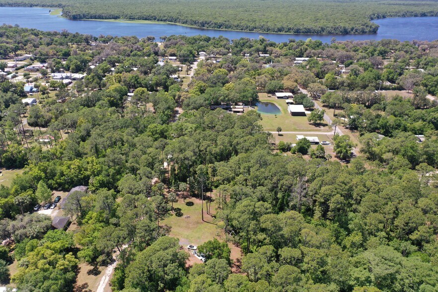 More Photos Of 638 Walnut St, Welaka Land For Sale