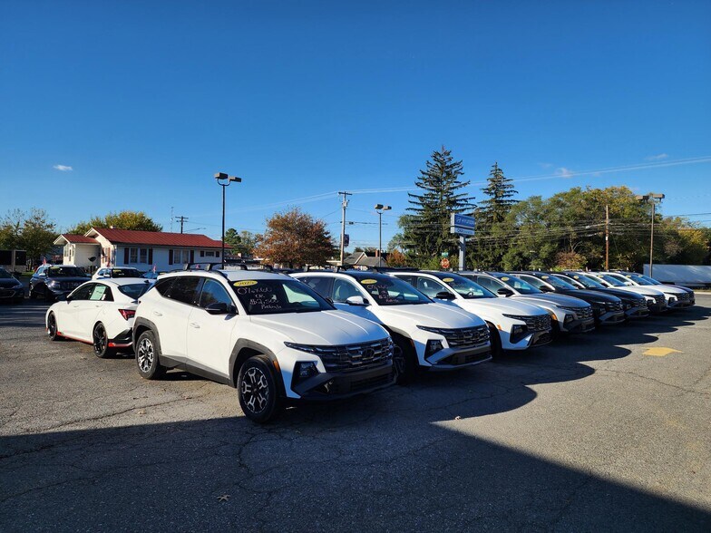 More Photos Of 2934 Valley Ave, Winchester Auto Dealership For Lease